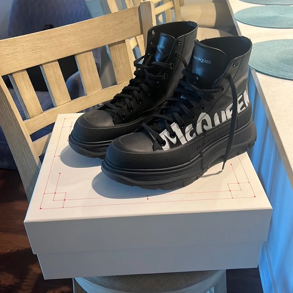 Alexander McQueen | Shoes | Alexander Mcqueen Mens Tread 